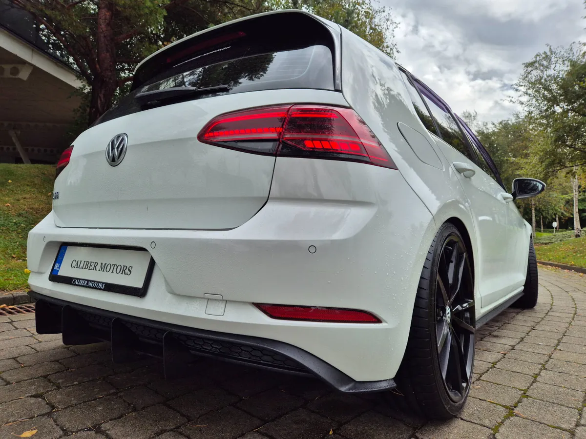 VW GOLF GTE 1.4 TSI AUTOMATIC - Image 4