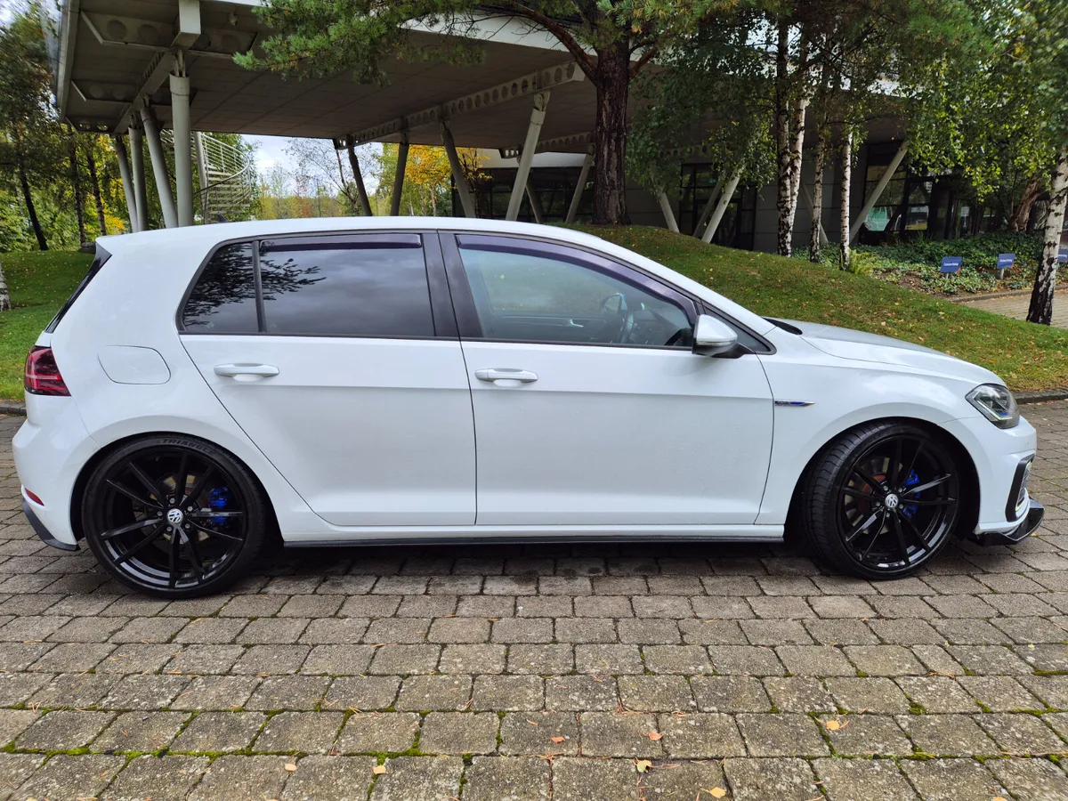 VW GOLF GTE 1.4 TSI AUTOMATIC - Image 2