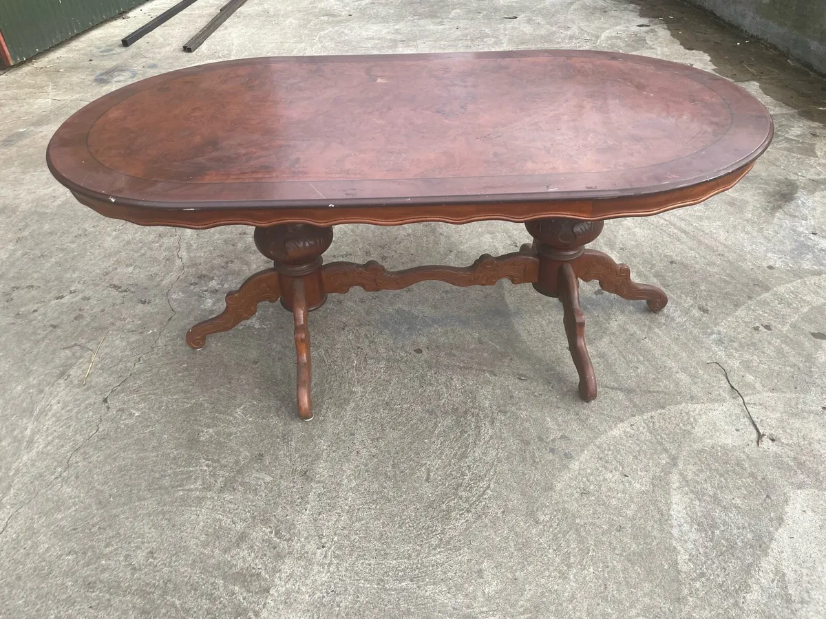Table for free - Image 1