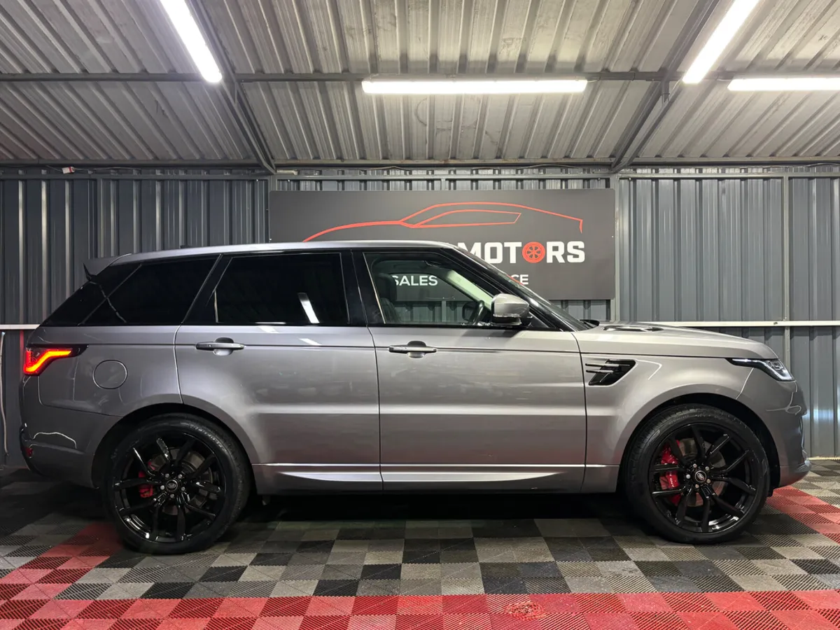 2021 211D Land Rover Range Rover Sport P400e HSE - Image 4