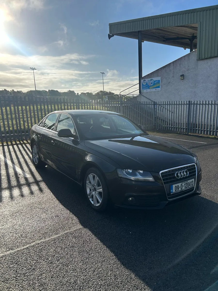 09 Audi A4 2.0TDI - Image 3