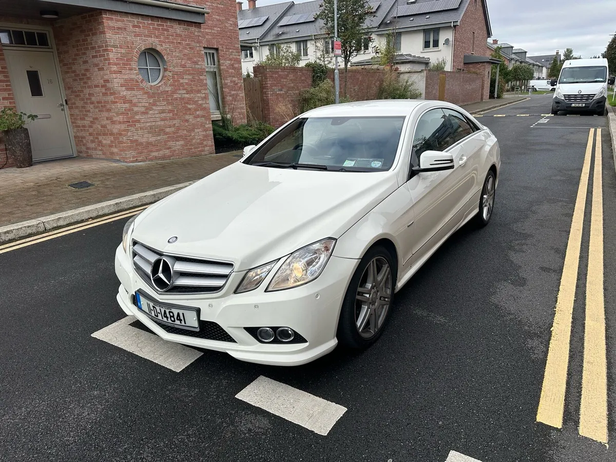 Car - Image 1