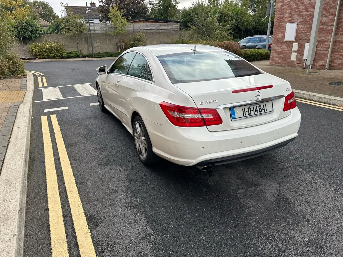 Car - Image 4