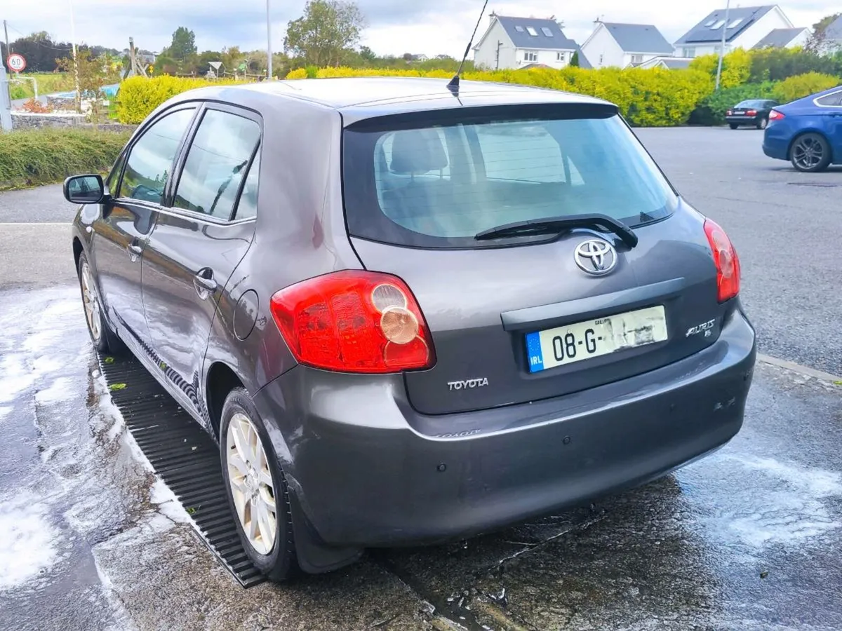 Toyota Auris - Image 3