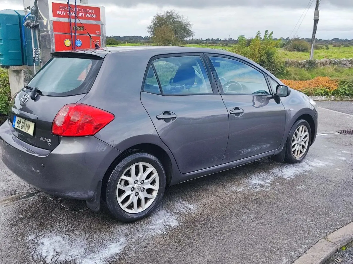 Toyota Auris - Image 4
