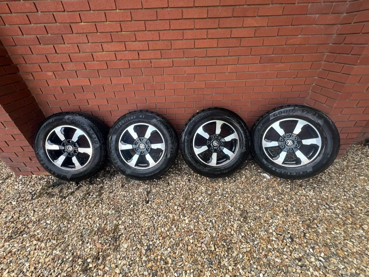 Volkswagen Amarok 18” alloys and tires - Image 1