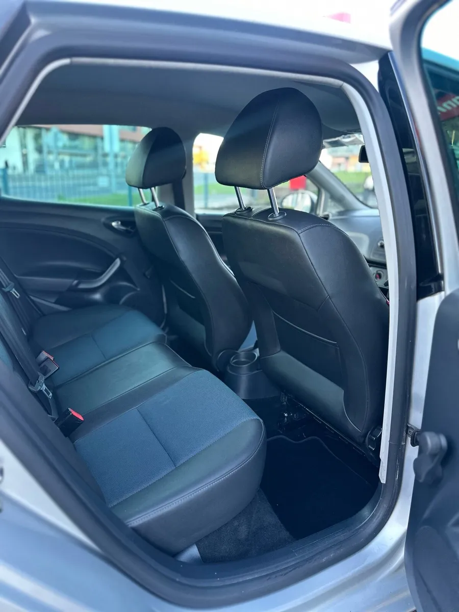 SEAT IBIZA - Image 3