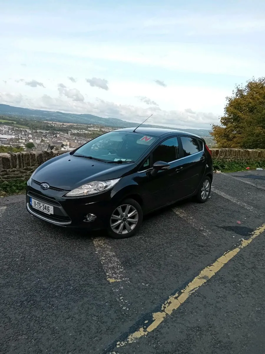 Ford fiesta - Image 2