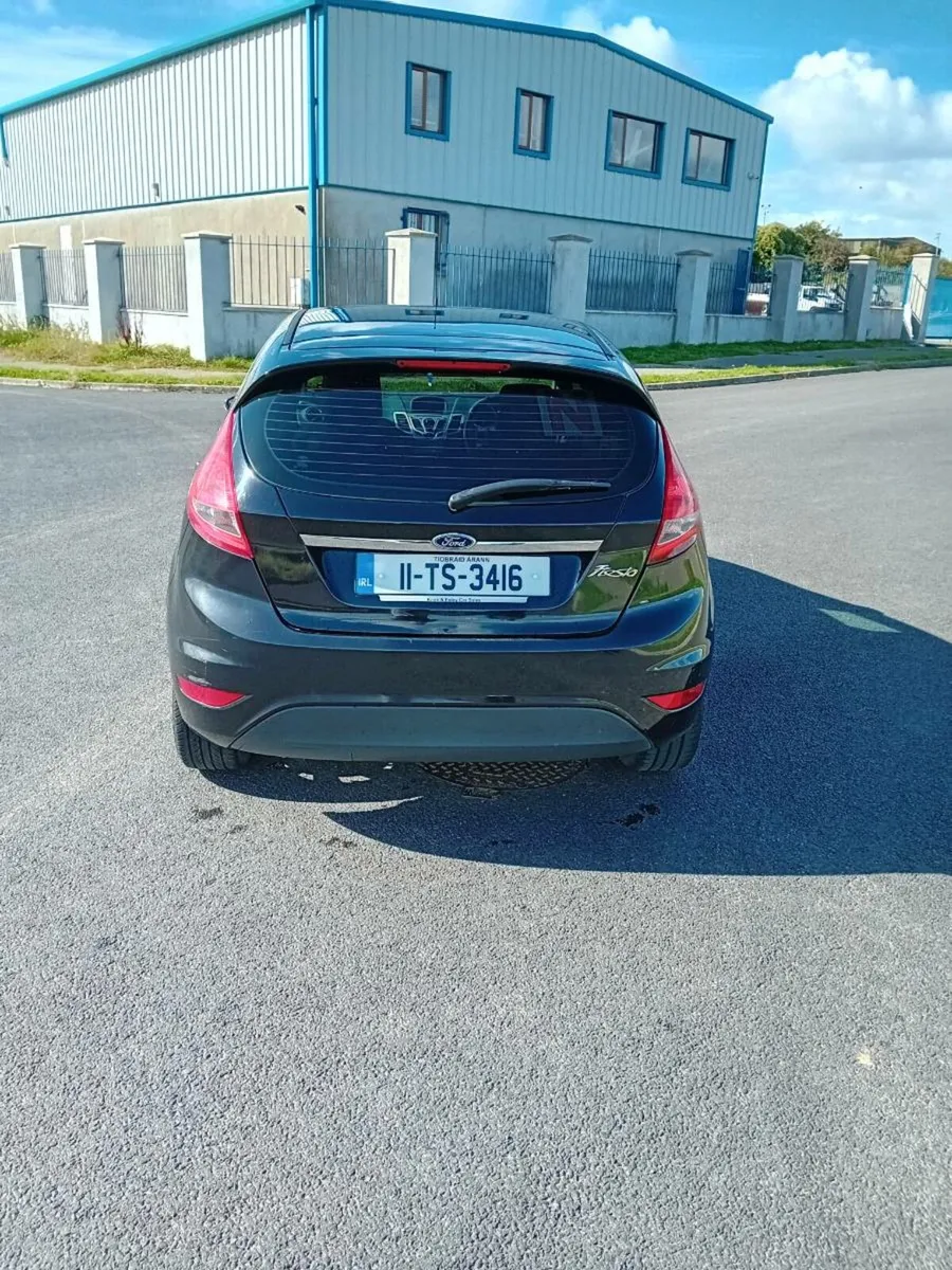 Ford fiesta - Image 4