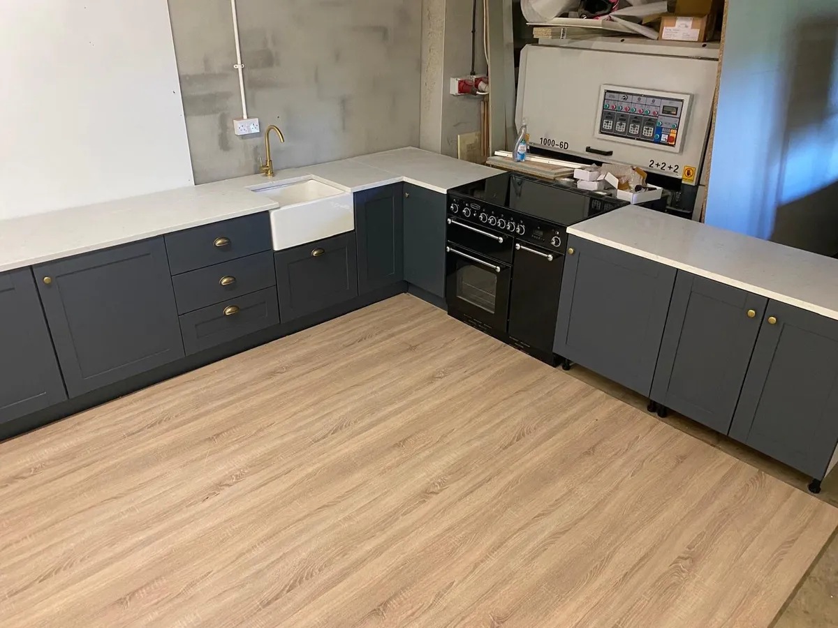 Painted kitchen ex display - Image 1