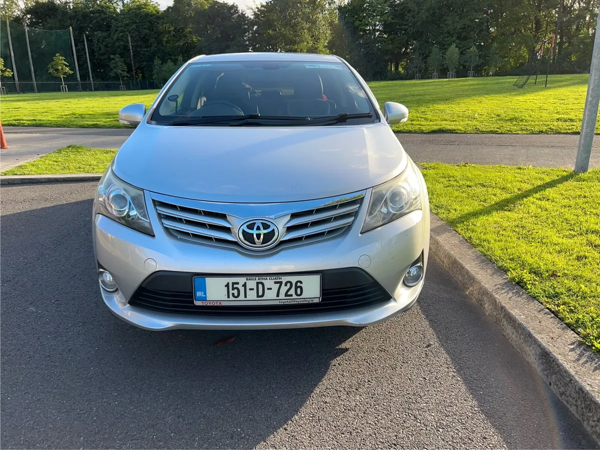 Toyota Avensis Luna 2.0 D D4D - Image 1