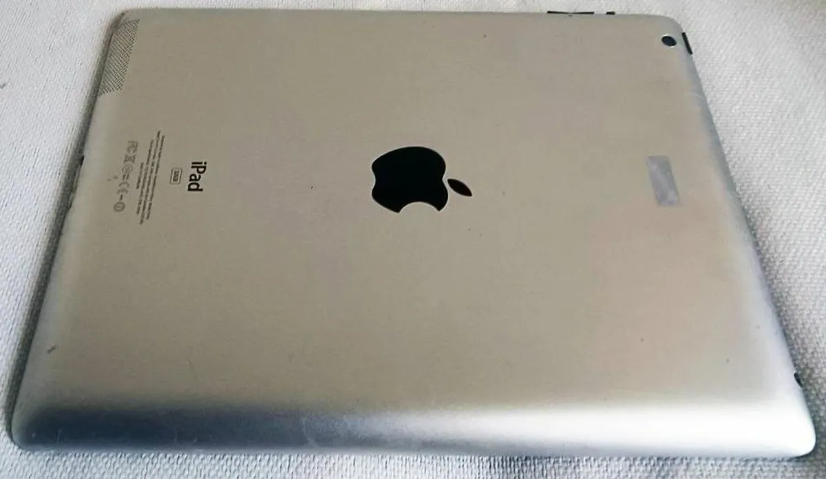 Apple iPad 3rd Gen. 32GB not working - Image 4