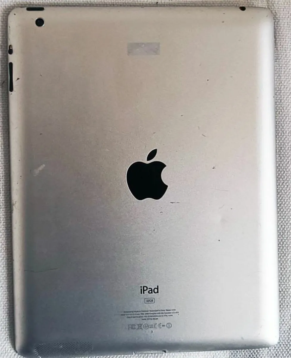 Apple iPad 3rd Gen. 32GB not working - Image 1