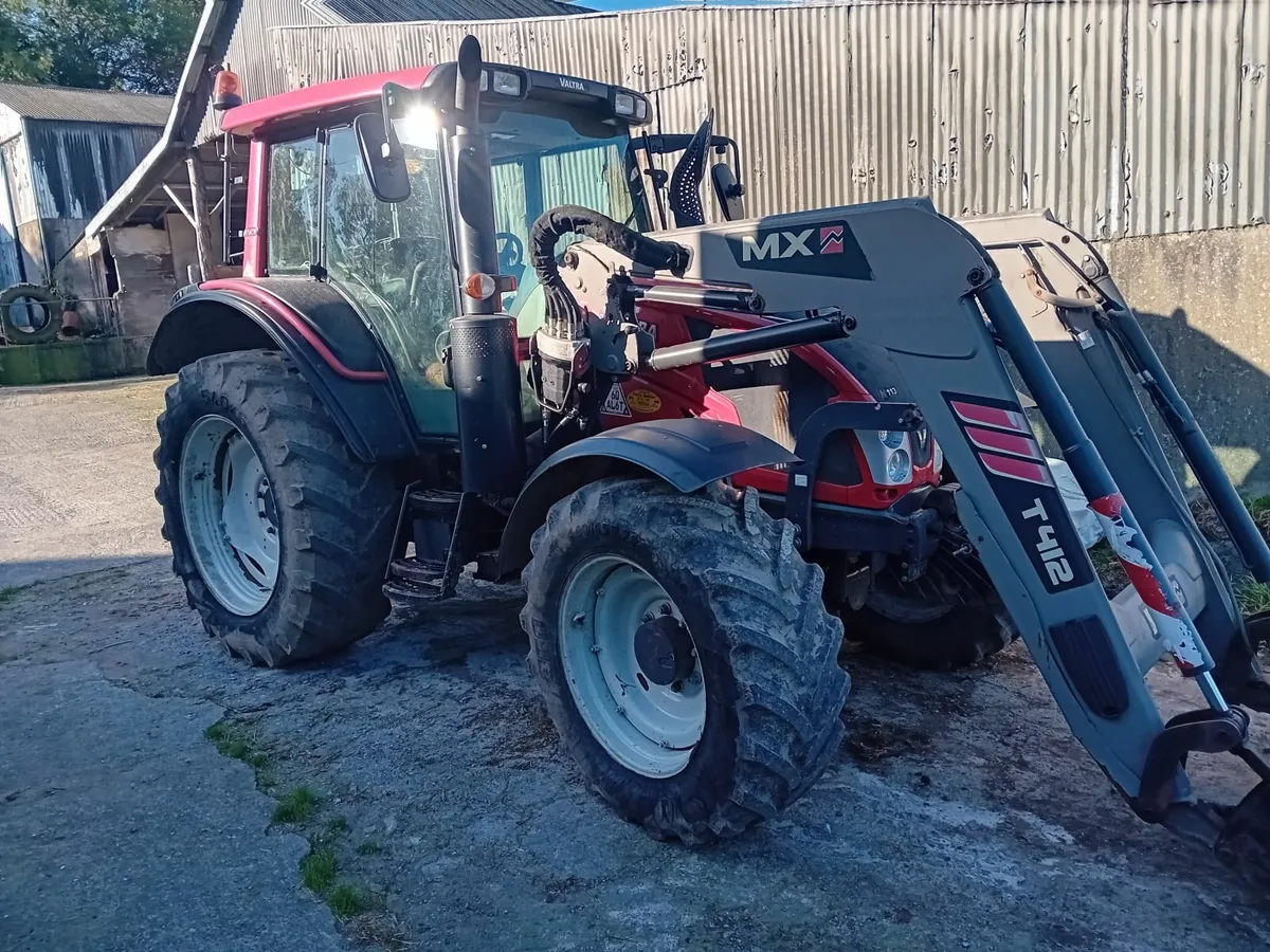 Valtra  N113  with  loader - Image 2