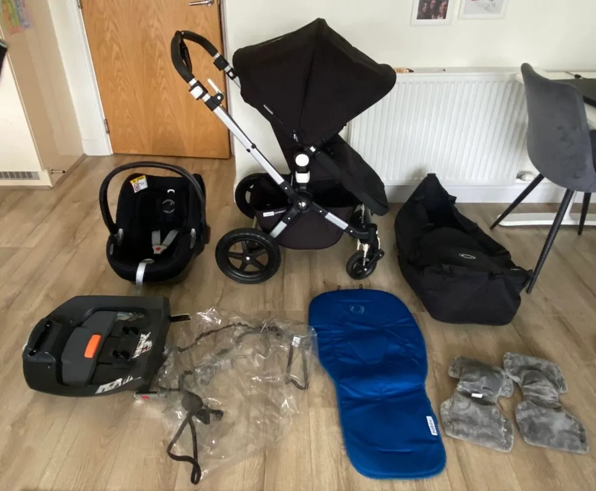 Bugaboo Cameleon 3 Travel System and Cybex Anton - Image 1