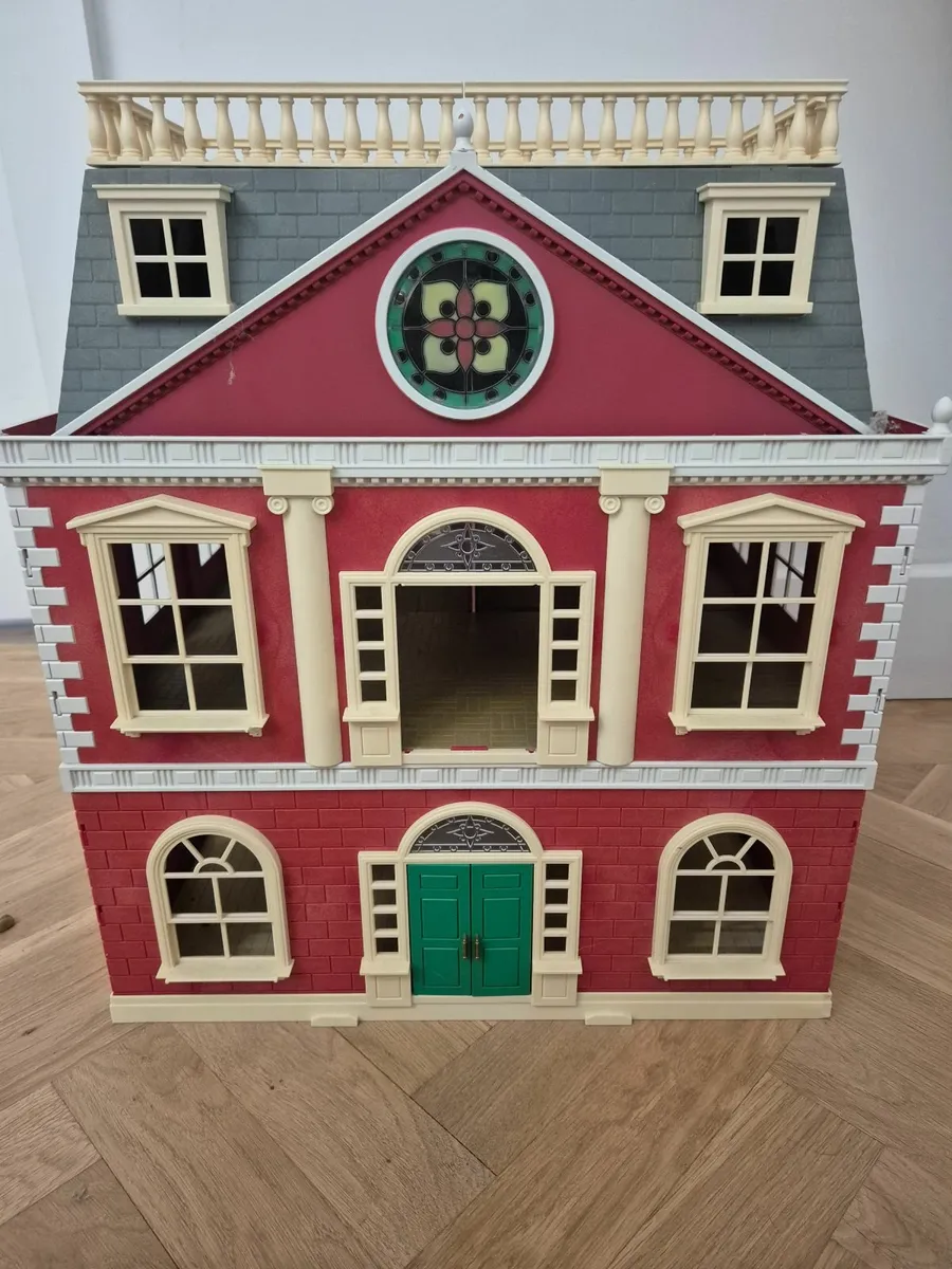Large Sylvanian Collection - Image 2