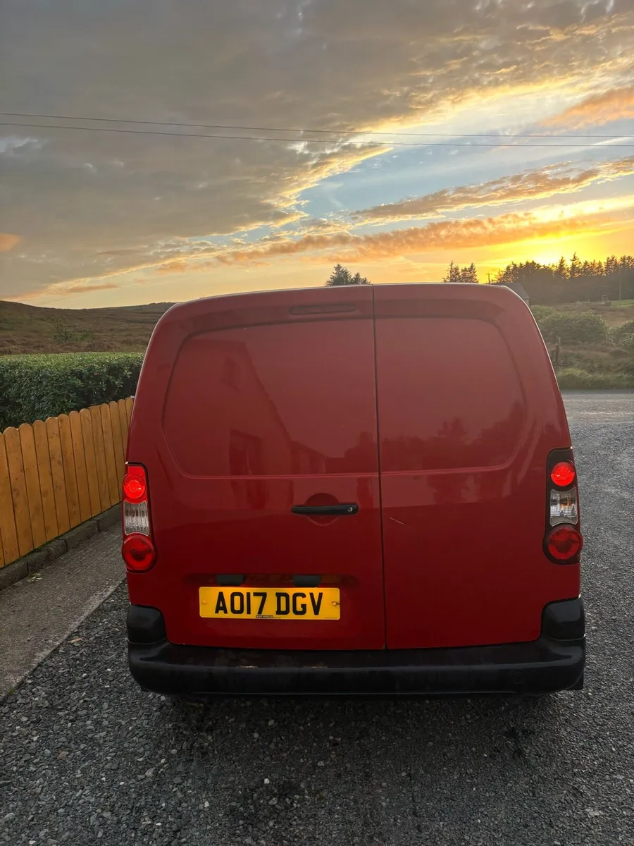 2017 Citroen Berlingo - Image 4