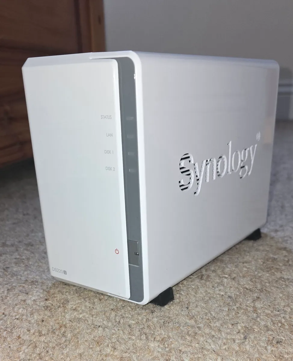 Synology Nas D220j with 2 x 3TB HDD - Image 1