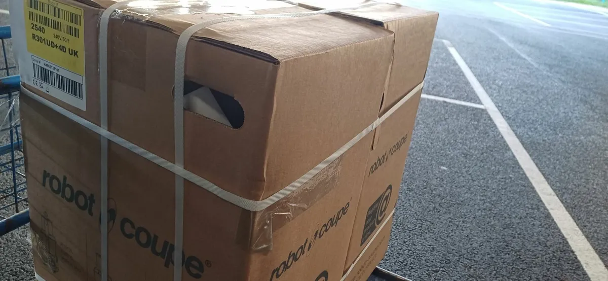 Robot coupe R301 ultra brand new