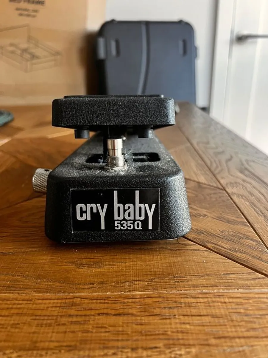 Cry Baby 535q - Image 2