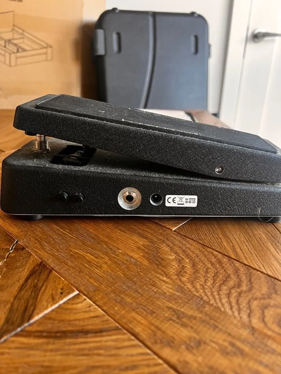 Cry Baby 535q - Image 3