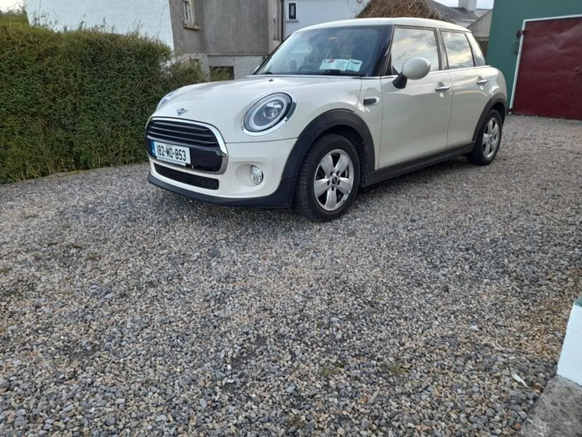 2018 Mini Cooper - Image 4