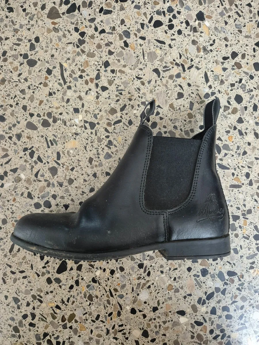 Mackey Riding Boots kids size 2 - Image 3