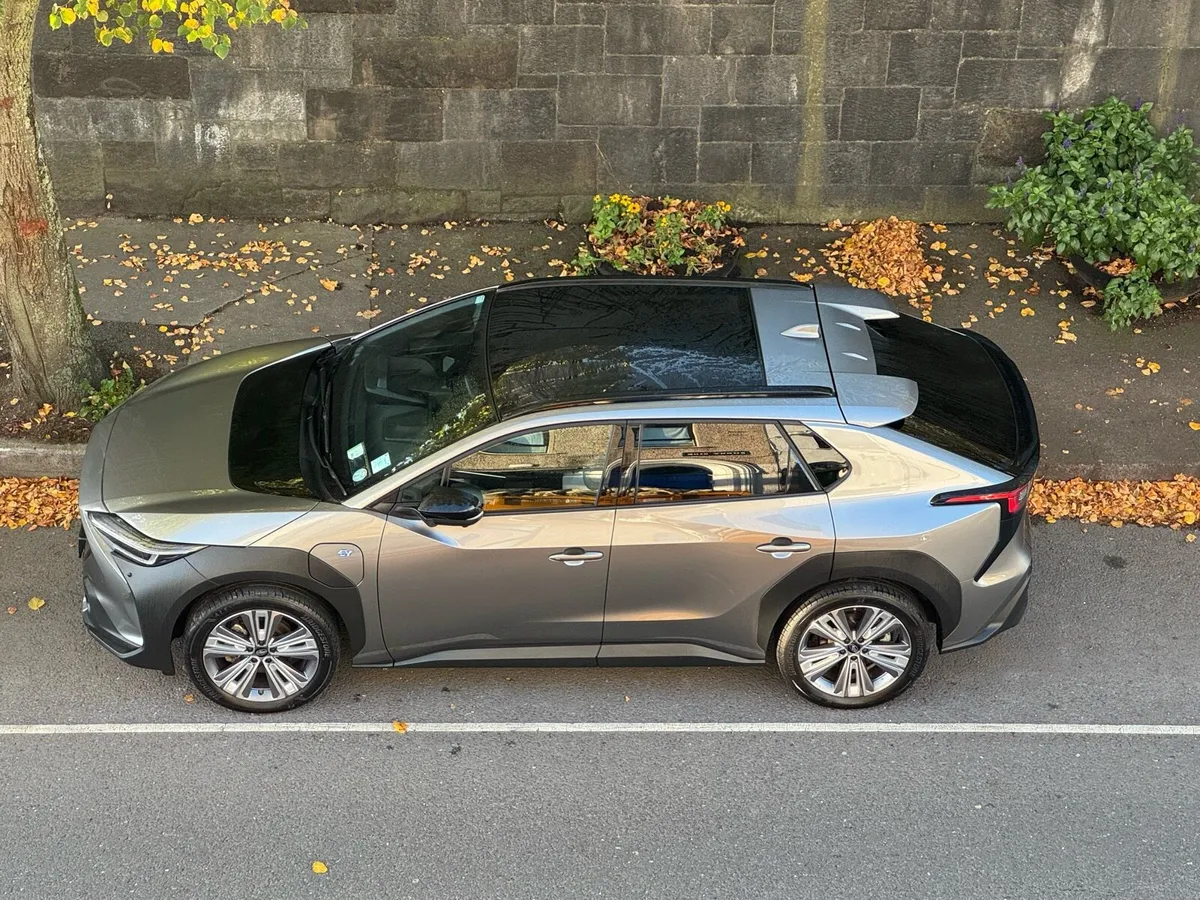 2024 Subaru Soltera - Image 2