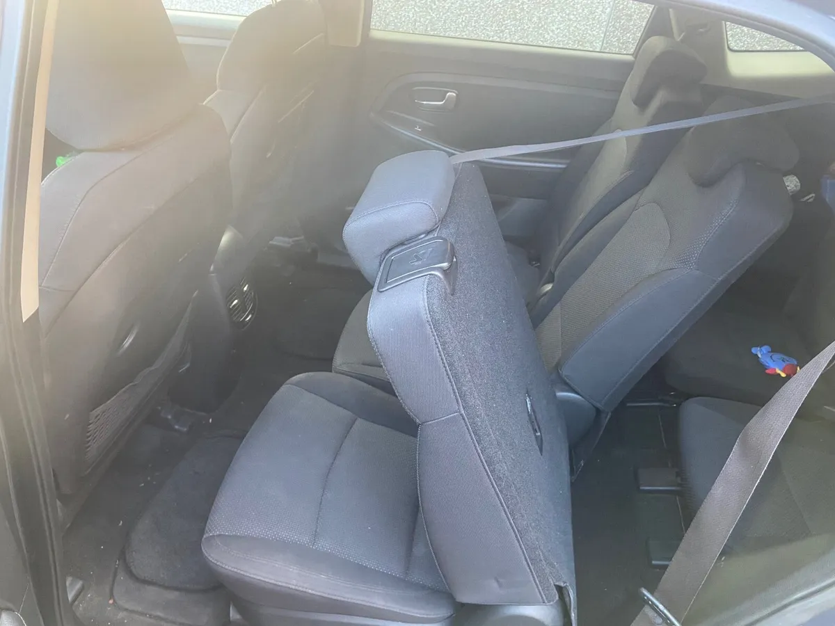 Kia Carens 2014 - Image 3