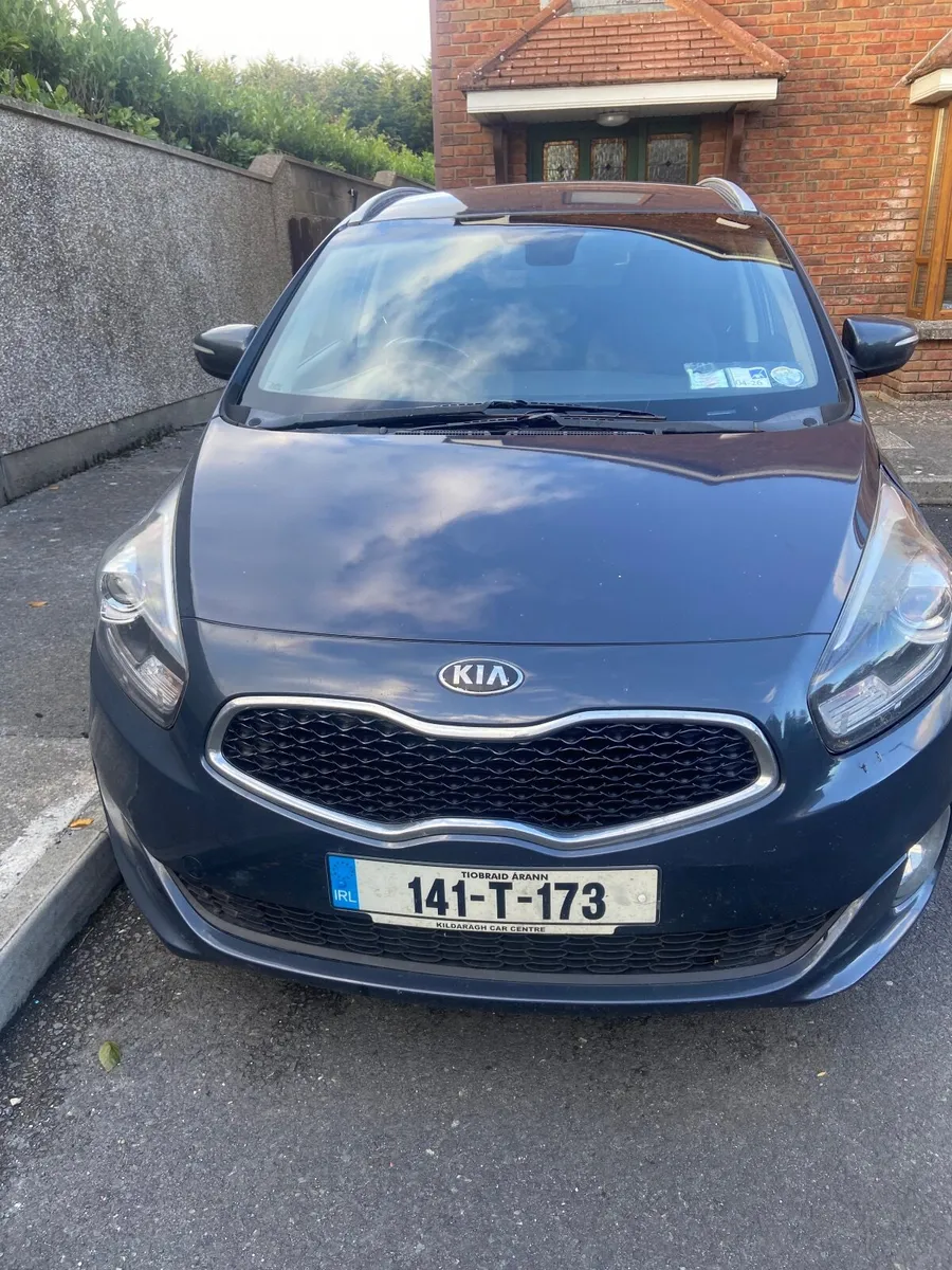 Kia Carens 2014 - Image 1