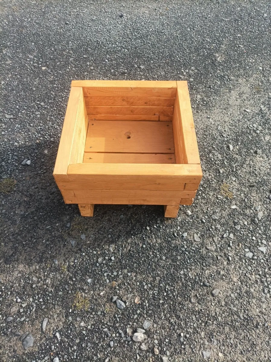 wooden garden planters - Image 2