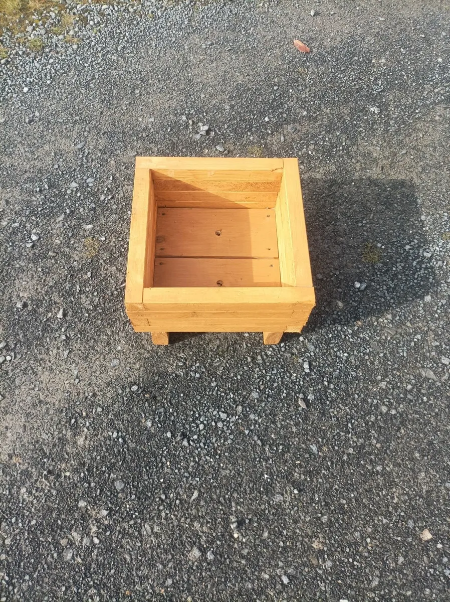wooden garden planters - Image 3