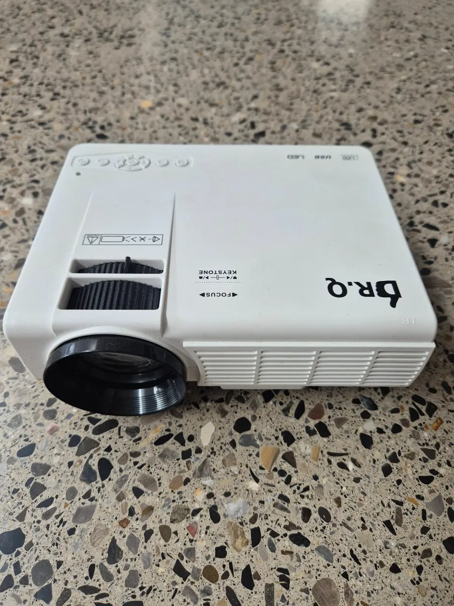 Mini Projector - Image 1