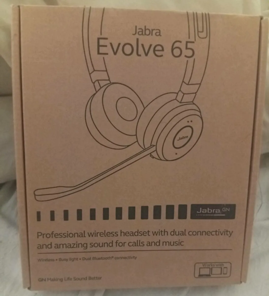 Wireless headset - Image 2