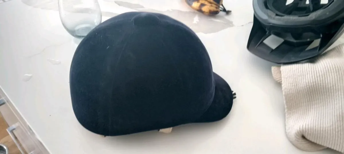 Gatehouse Jeunesse Riding Hat - Image 1