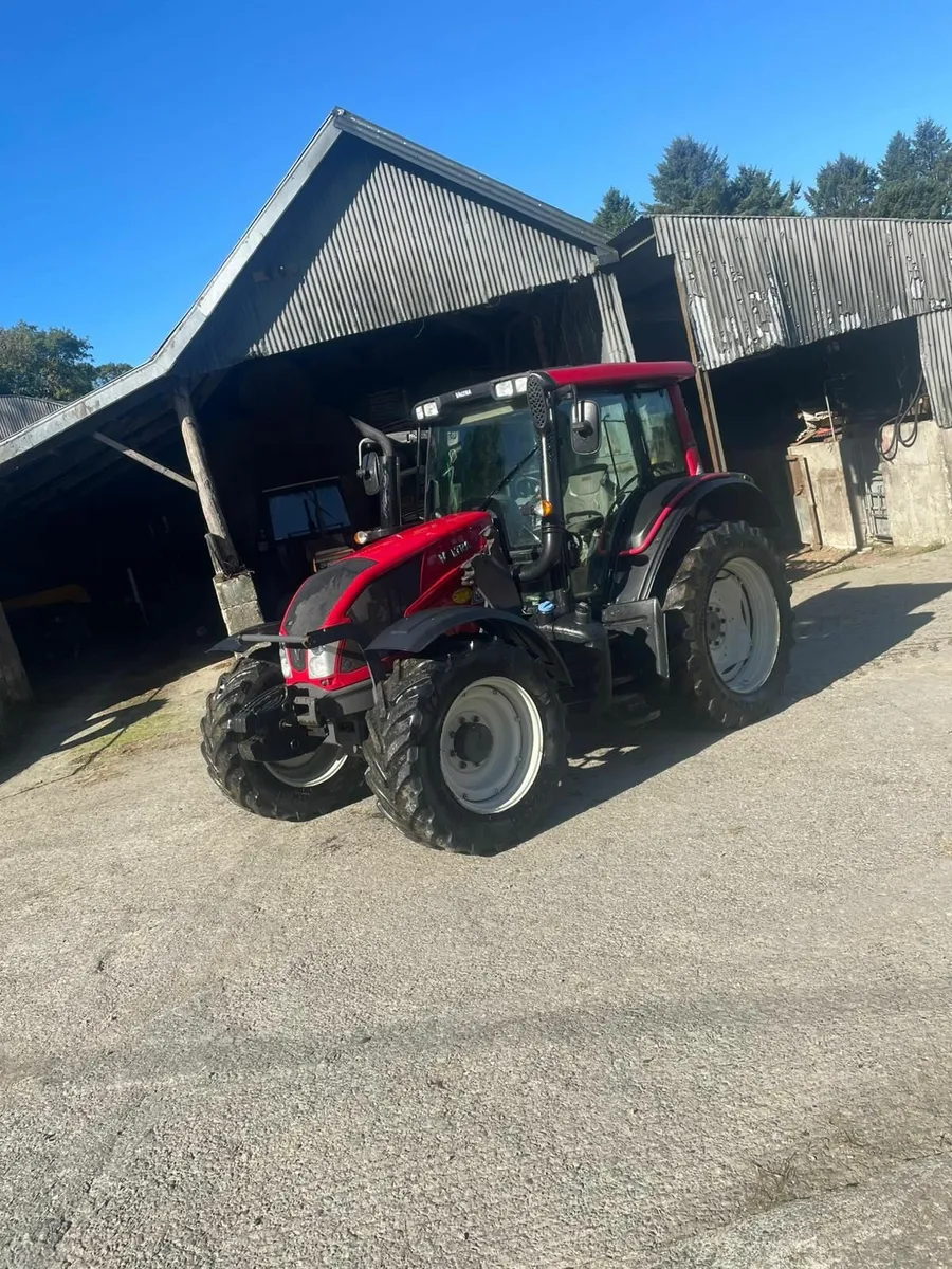 Valtra  N113  with  loader - Image 1