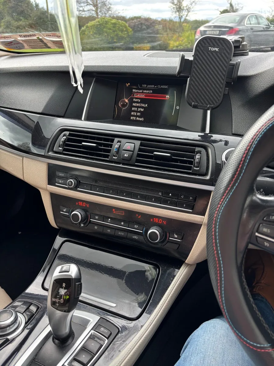BMW 5-Series 2015 - Image 4