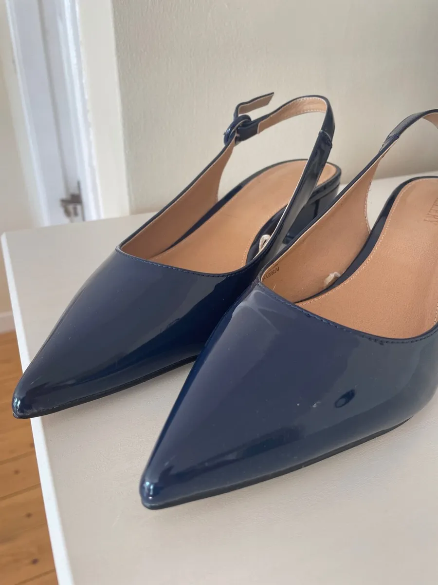New Gallery shoes - Image 2