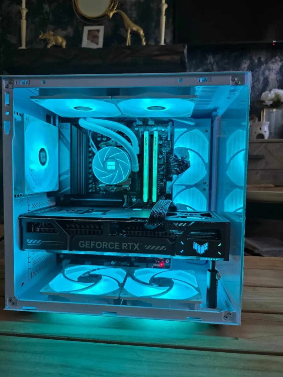 Rtx 5070 Am5 Custom build gaming pc - Image 2