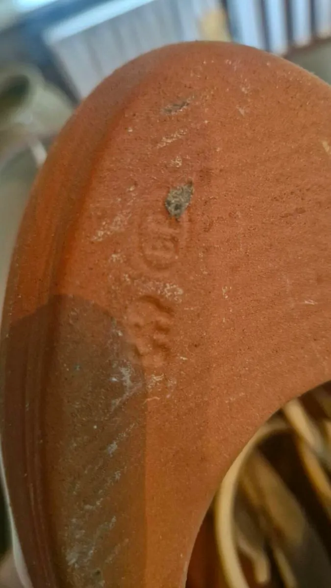 Stephen Pearce Lamp and plant pot - Image 3