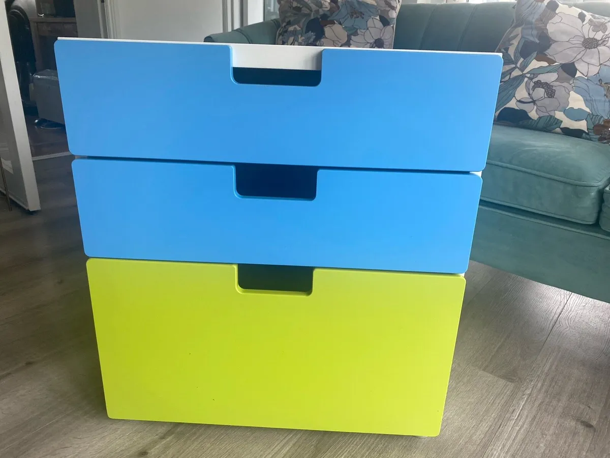 Chest of drawers - Image 2