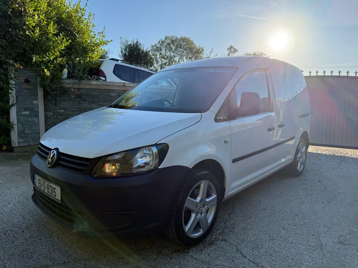2015 Vw caddy Doe&tax alloys - Image 2