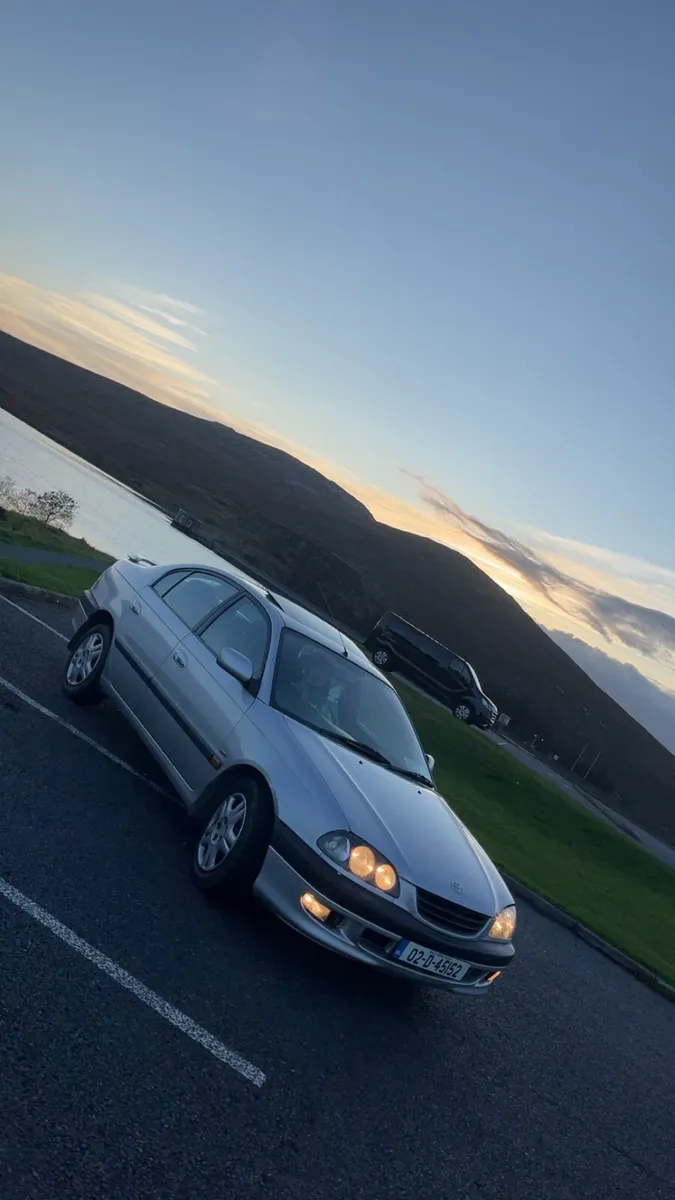 T22 Toyota Avensis - Image 3