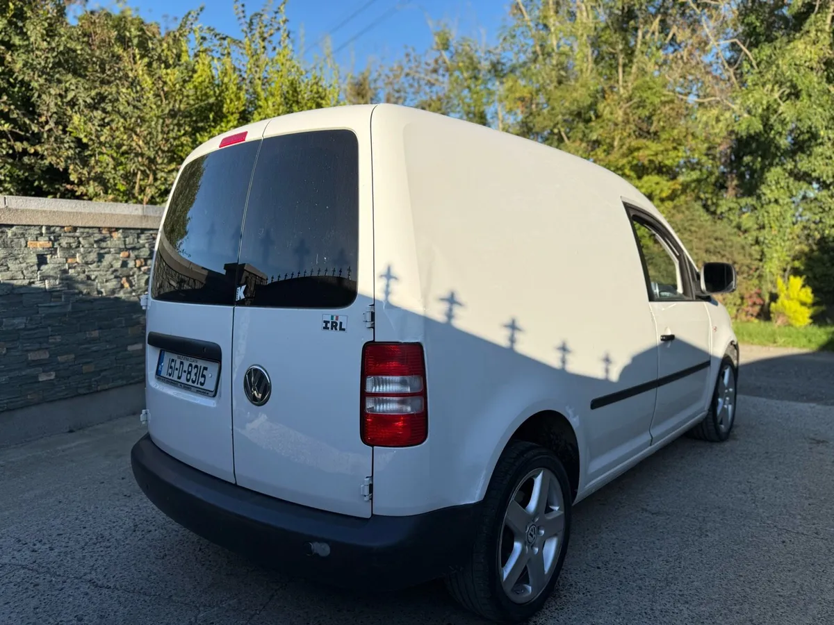 2015 Vw caddy Doe&tax alloys - Image 4