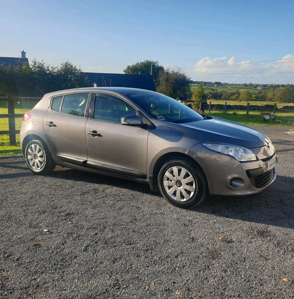 Renault Megane - Image 1