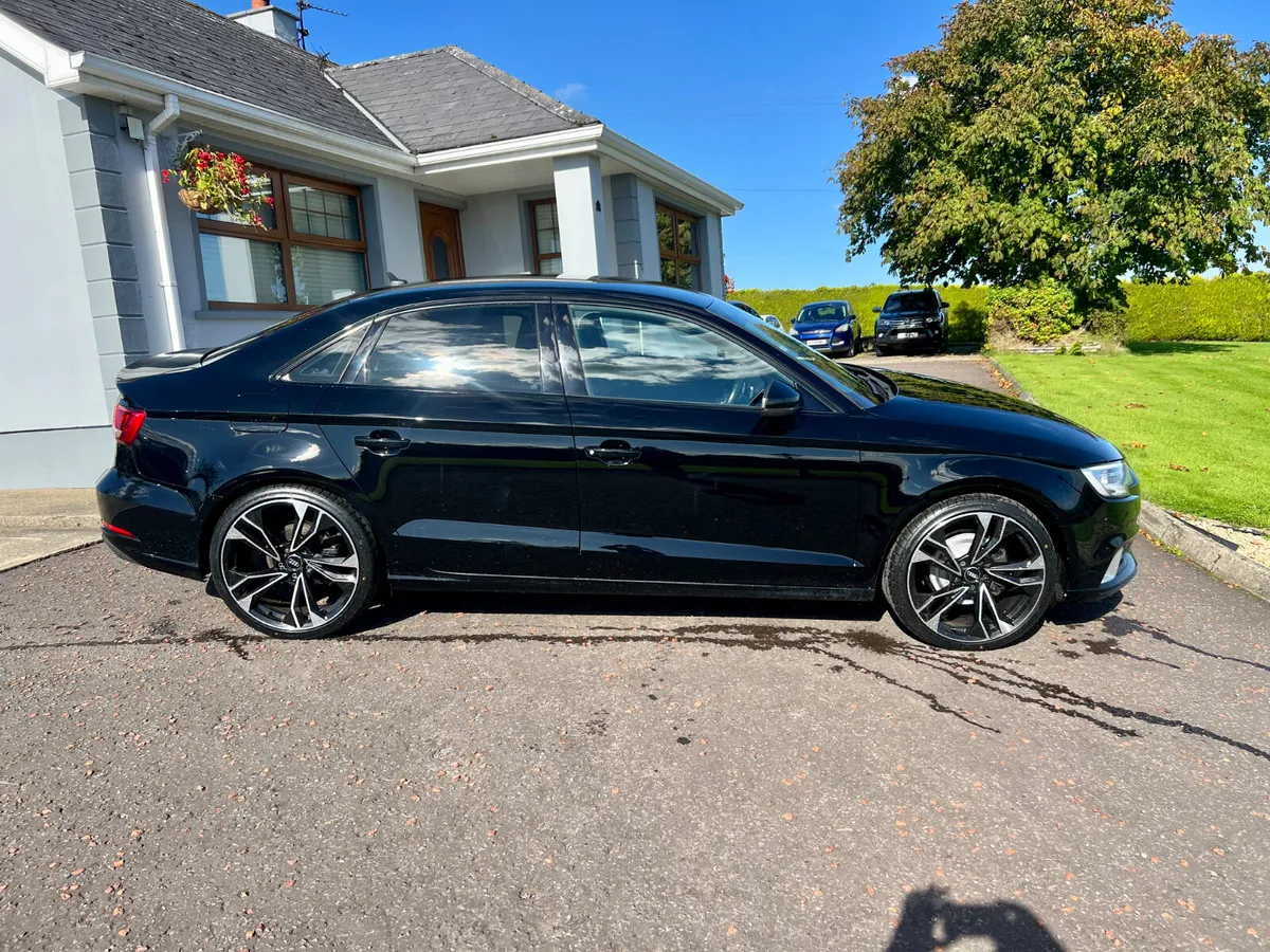 2017 Audi A3 2.0 TDI Sport Saloon - Image 4