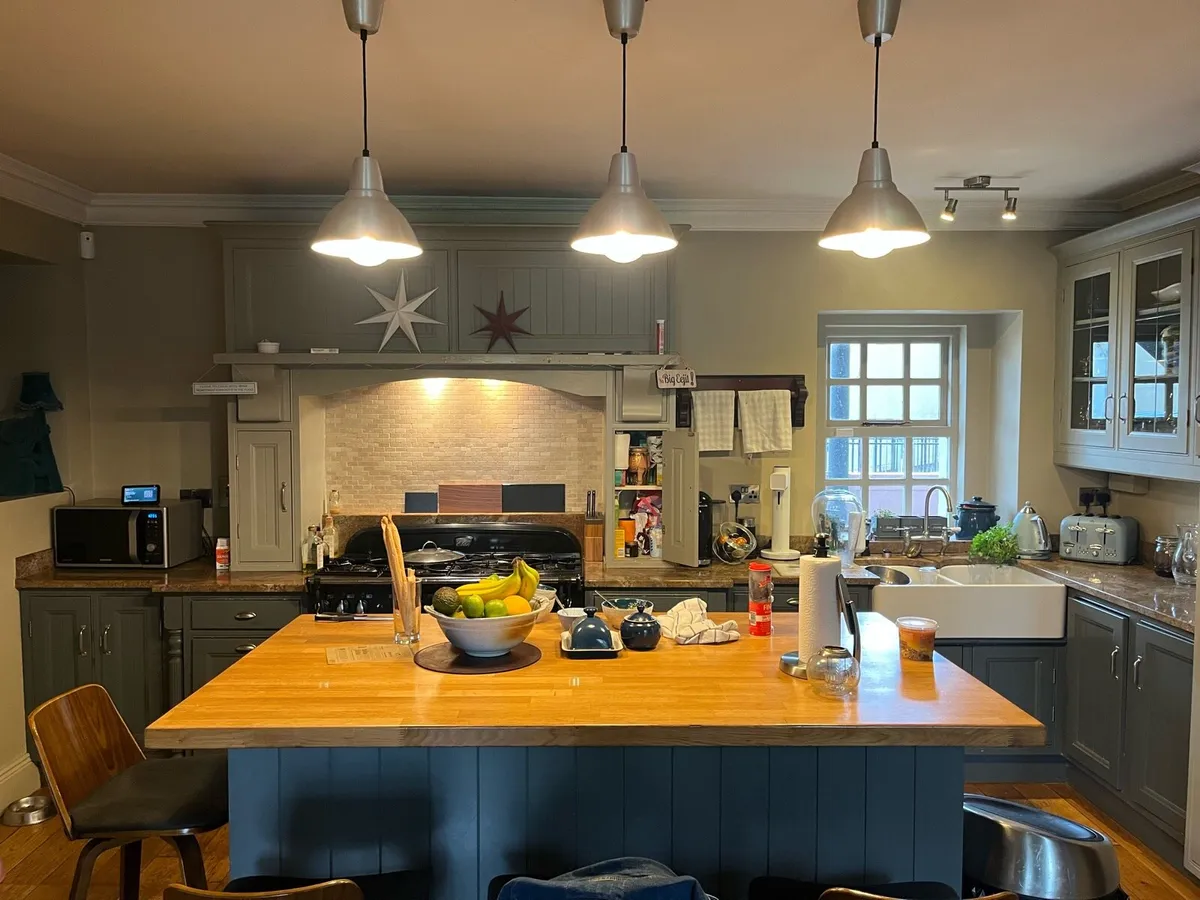 Handmade wooden kitchen - Image 2