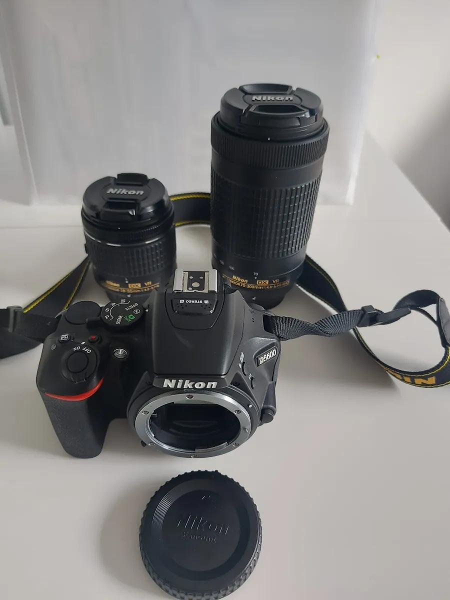 Nikon D5600 DSLR Camera Kit – Excellent Condition - Image 1