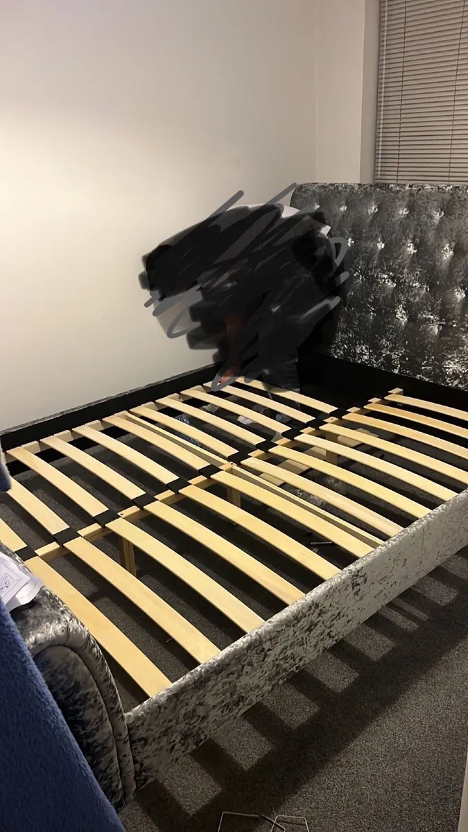 King Size Bed & Mattress