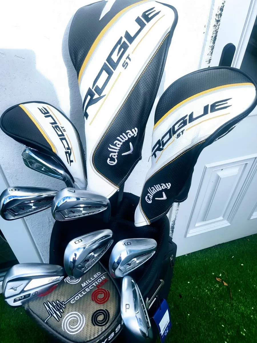 Set of Golf Clubs - Image 1